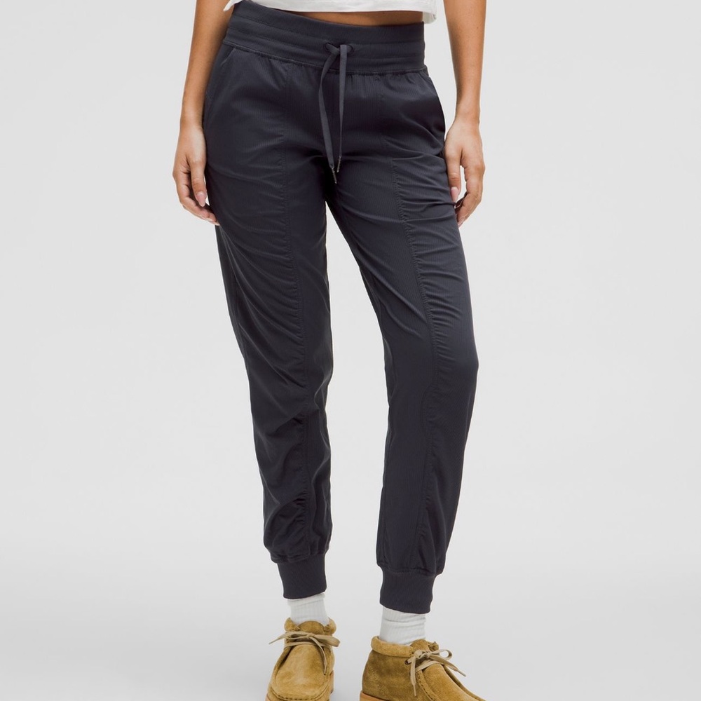 Lululemon Athletica Dance Studio Jogger Black.